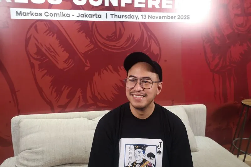 Komika Pandji Pragiwaksono 