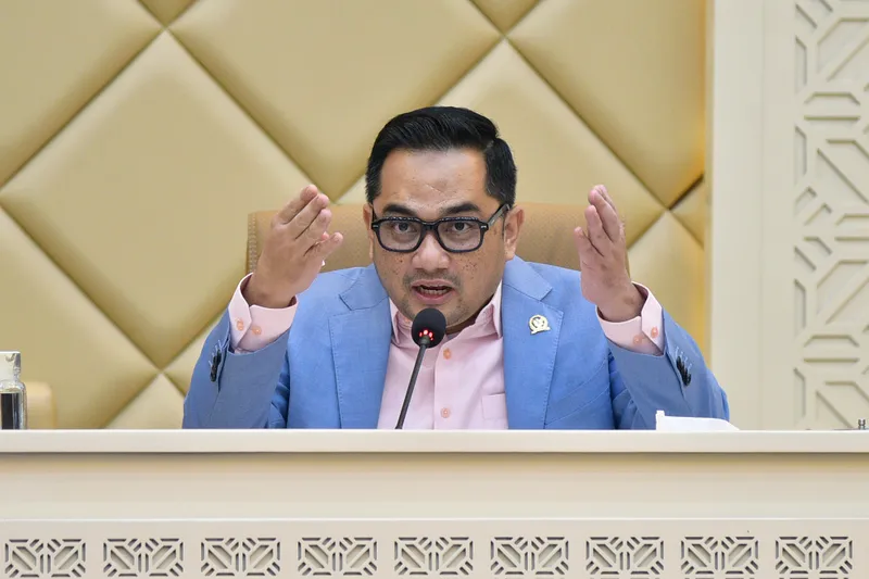 Ketua Komisi II DPR RI Muhammad Rifqinizamy Karsayuda. 