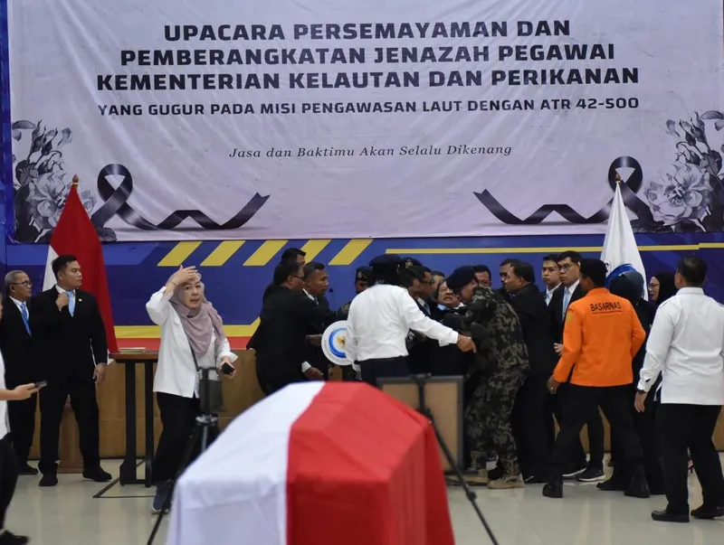 antarafoto-menteri-kkp-pingsan-1769322185-1