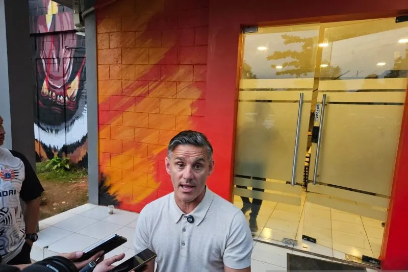 Pelatih timnas Indonesia, John Herdman