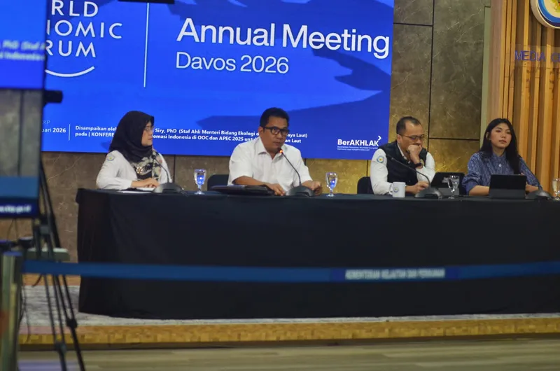 Staf Ahli Bidang Ekologi dan Sumber Daya Laut KKP, Hendra Yusran Siry 