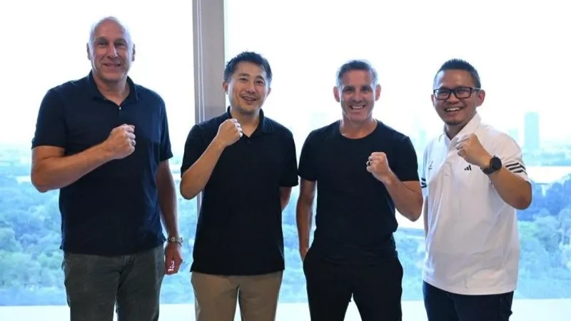 Direktur Teknik PSSI Alexander Zwiers