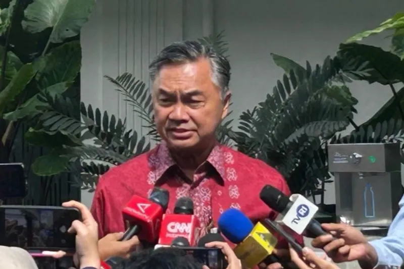 Mantan Menteri Luar Negeri Dino Patti Djalal 