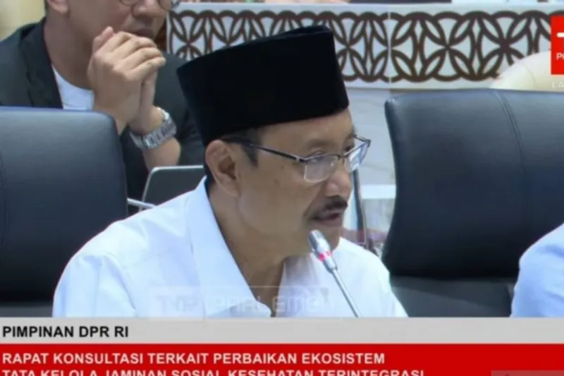 Menteri Sosial Saifullah Yusuf 