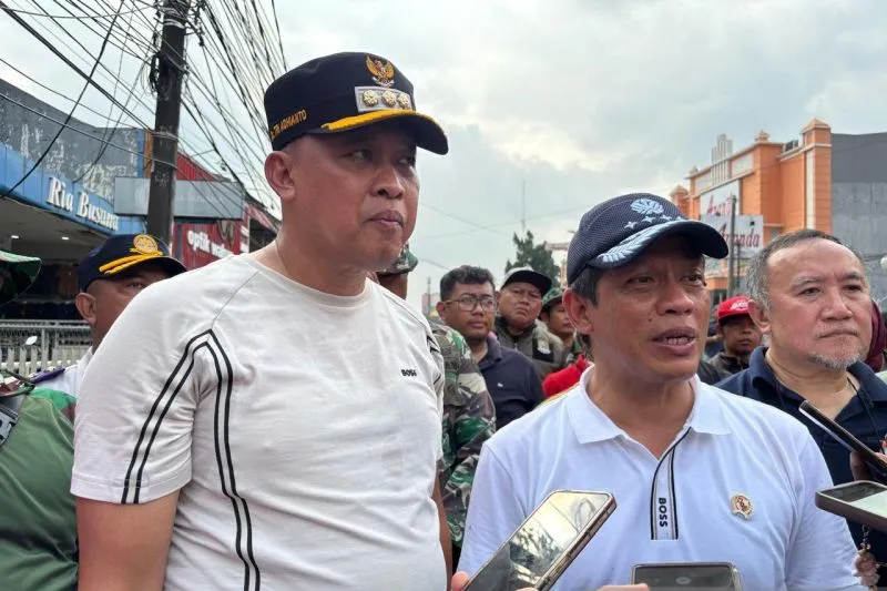 Menteri LH/Kepala BPLH Hanif Faisol Nurofiq