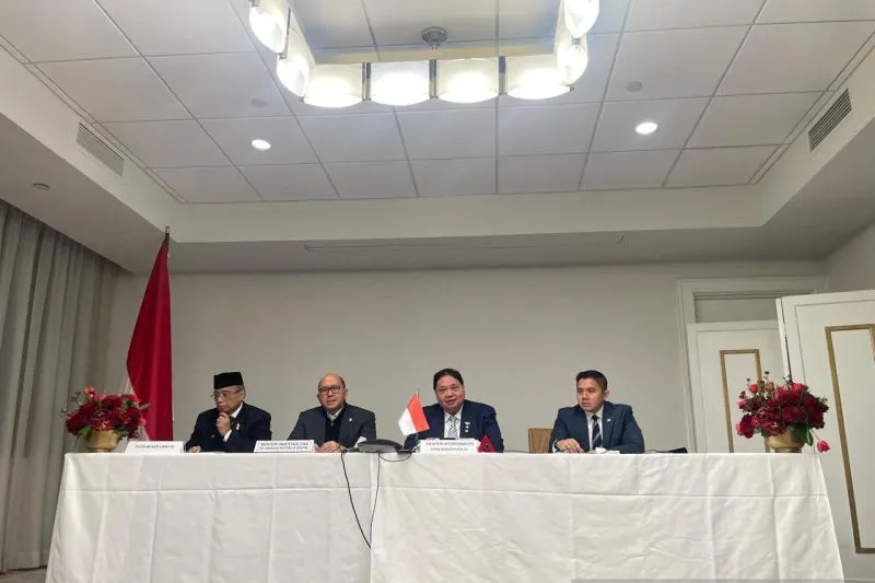 Menteri Investasi dan Hilirisasi Rosan Roeslani, 