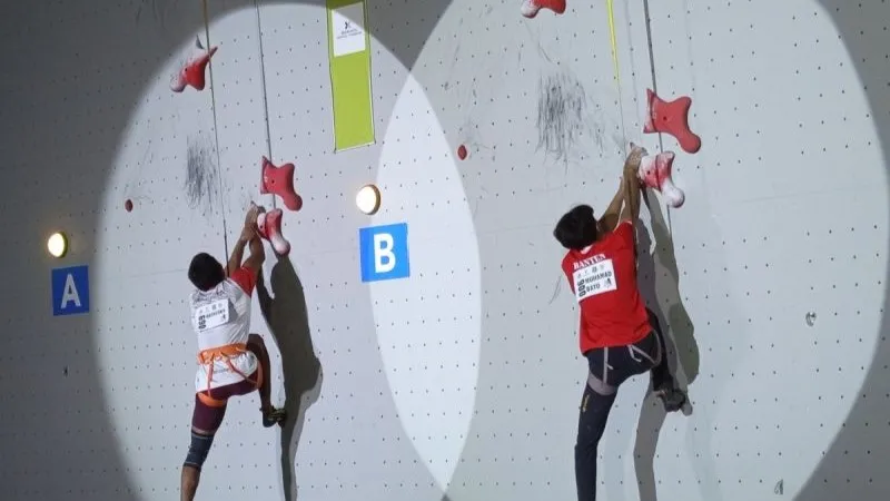 pertandingan speed dalam Kejuaraan Nasional (Kejurnas) Panjat Tebing 