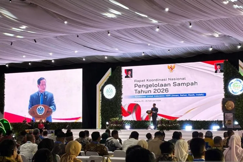 Menteri LH/Kepala BPLH Hanif Faisol Nurofiq