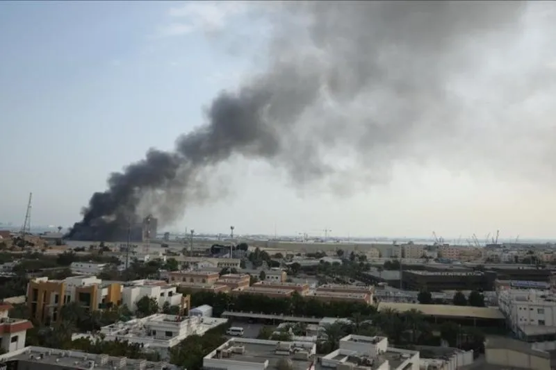 Ilustrasi serangan Iran terhadap pangkalan militer Amerika Serikat di 