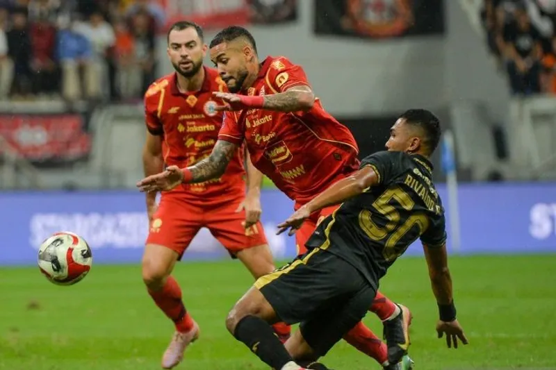 Pesepak bola Persija Jakarta Maxwell Souza