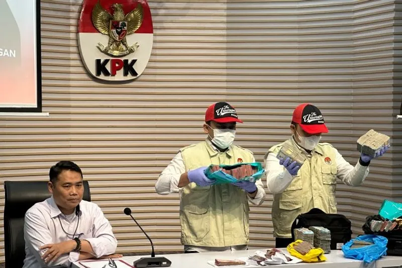 Deputi Penindakan dan Eksekusi Komisi Pemberantasan Korupsi Asep Guntur Rahayu