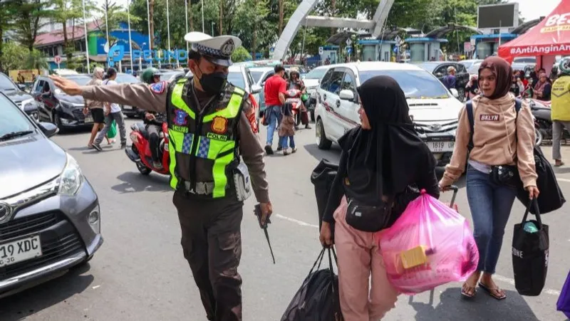 pengamanan-arus-mudik-lebaran-di-makassar-2754986