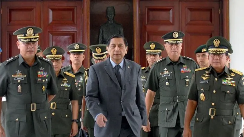 Menteri Pertahanan RI, Juwono Sudarsono 