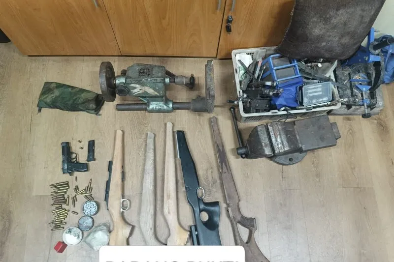 barang bukti dari penangkapan Ki Bedil 