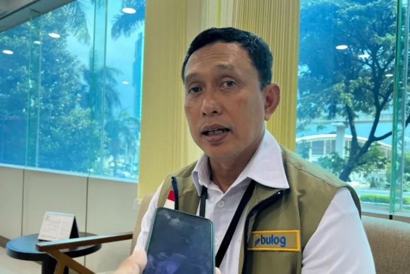 Direktur Utama Perum Bulog Ahmad Rizal Ramdhani