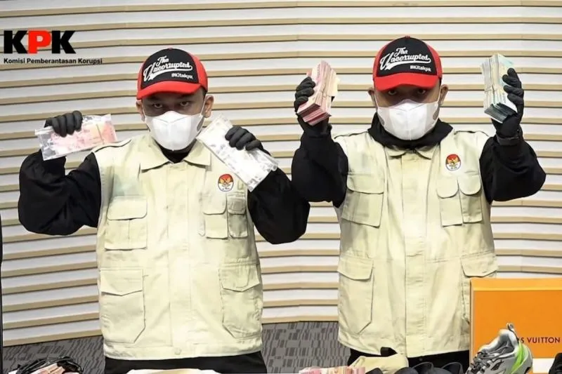 barang bukti uang tunai hasil operasi tangkap tangan (OTT) di Gedung KPK