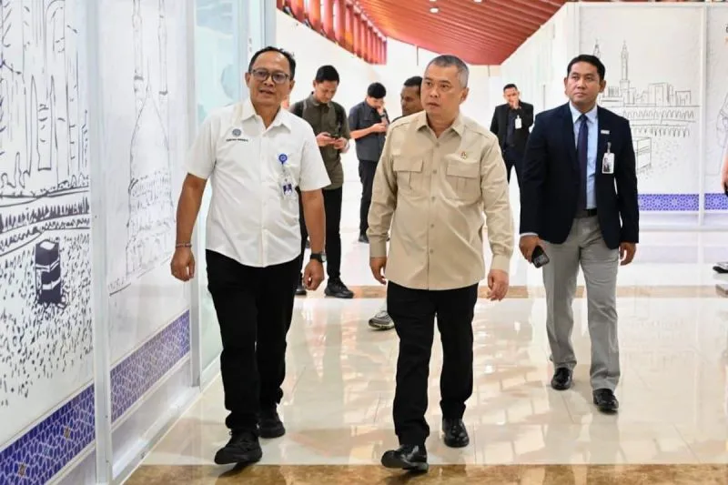 Menteri Perhubungan Dudy Purwagandhi 