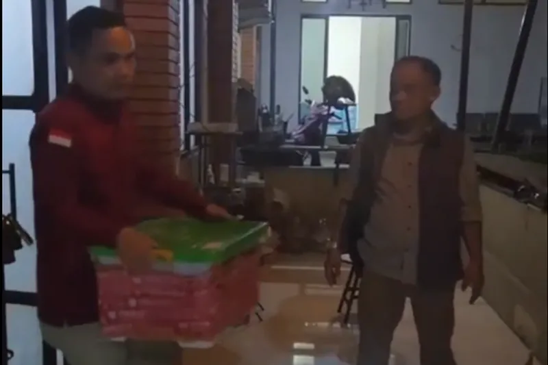 Tim penyidik Pidana Khusus Kejaksaan Agung (Kejagung) 