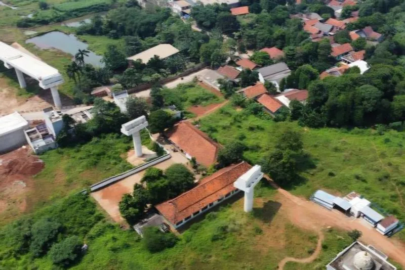 Sekolah Dasar Negeri Burangkeng 04, Kecamatan Setu, Kabupaten Bekasi, terhimpit proyek japek selatan