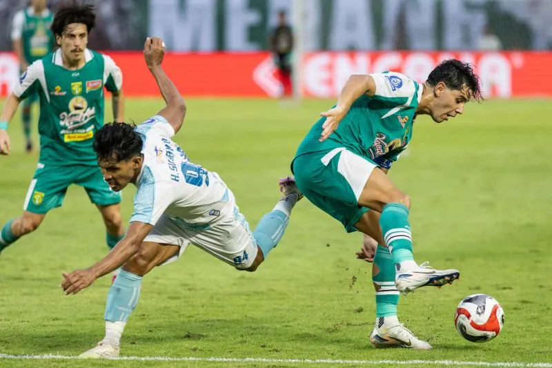 Pesepak bola PSBS Biak Heri Susanto 