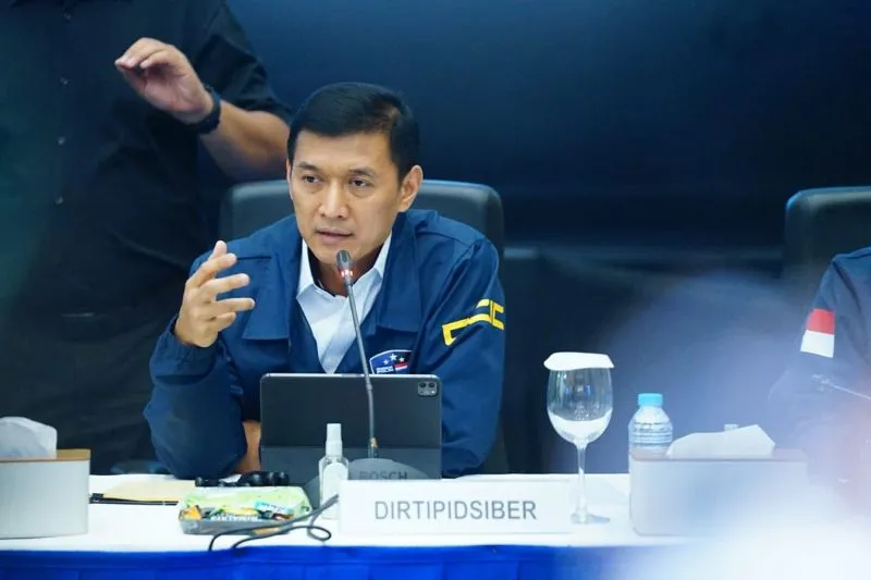 Direktur Tindak Pidana Siber (Dirtipidsiber) Bareskrim Polri Brigjen Pol. Himawan Bayu Aji