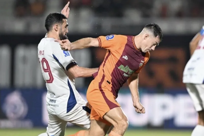 Pemain Borneo FC Mariano Peralta 