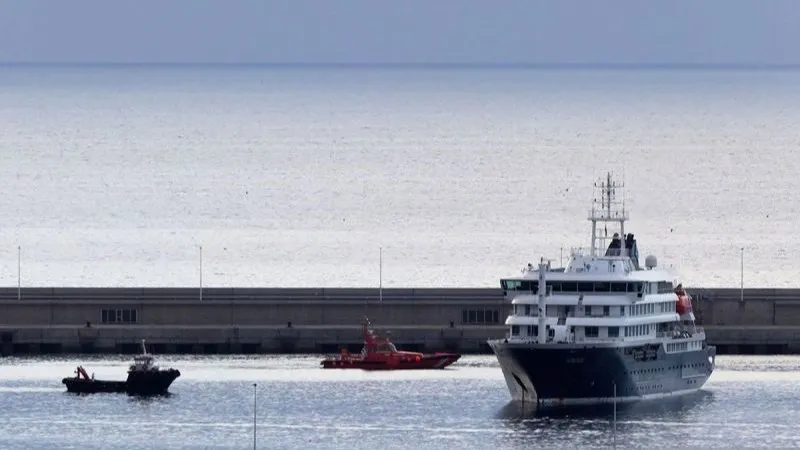 kapal pesiar MV Hondius 