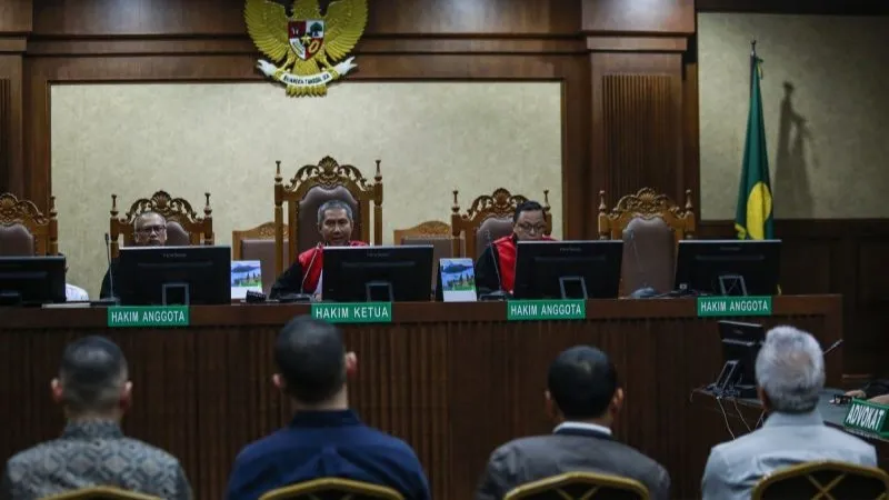 Ketua Hakim Adek Nurhadi 