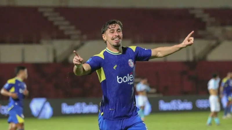 Pesepak bola Arema FC Gustavo Franca 