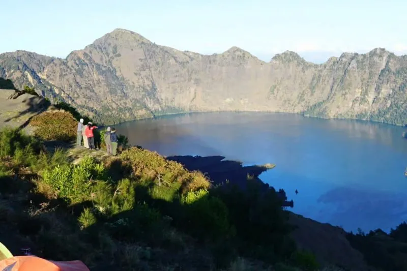 Danau Segera Anak di kawasan Gunung Rinjani