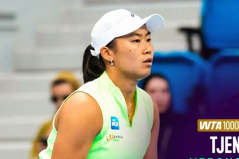 Petenis putri Indonesia Janice Tjen