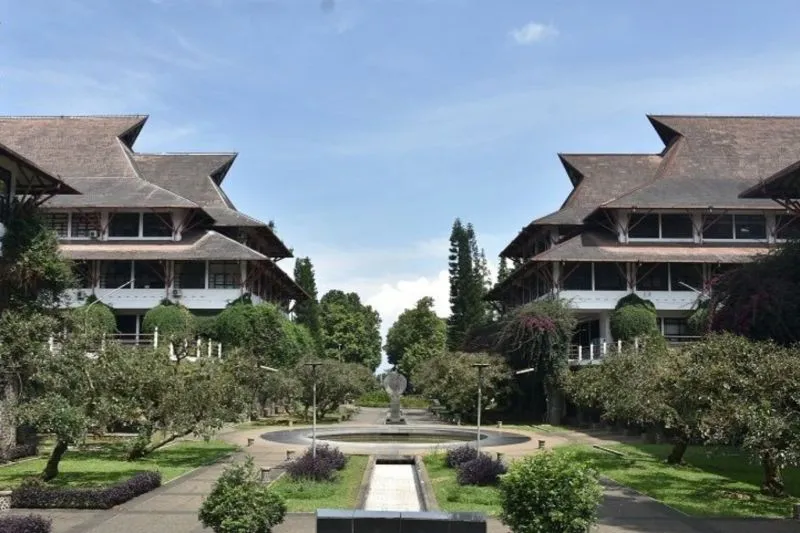 Kampus Institut Teknologi Bandung (ITB)