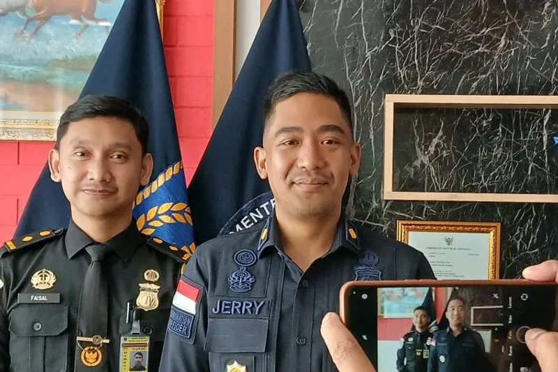 Kepala Bidang (Kabid) TPI Kantor Imigrasi Kelas I Soekarno-Hatta, Jerry Prima 