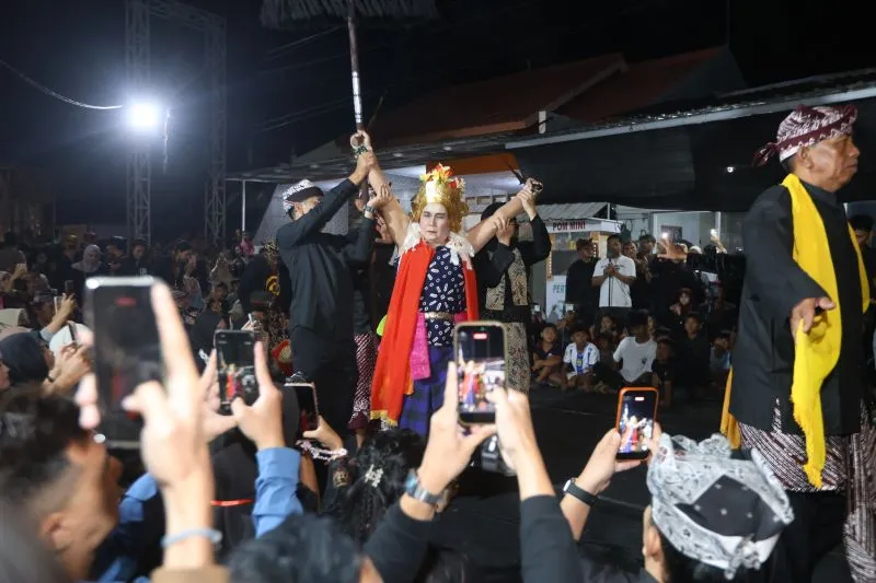 Ritual Seblang di Kelurahan Bakungan, Kecamatan Glagah, Banyuwangi