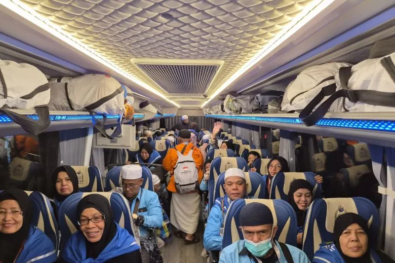 Jamaah haji Kelompok terbang (Kloter) pertama