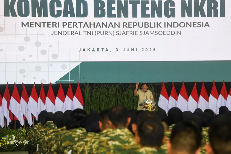 antarafoto-menhan-berikan-pengarahan-ke-komcad-gelombang-i-asn-1780468652-1