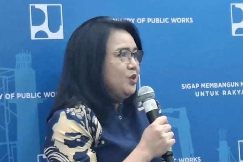 PLT. Direktur Jenderal Pembiayaan Infrastruktur Pekerjaan Umum Kementerian PU Ni Komang Rasminiati 