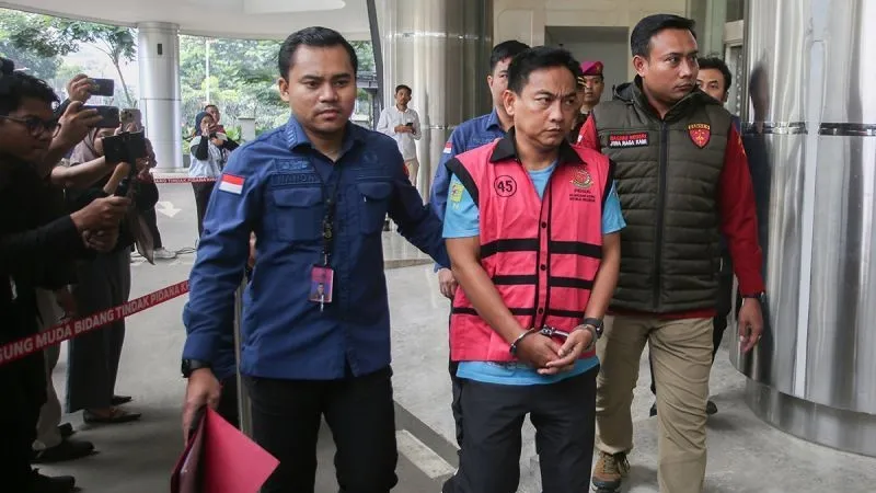 Penyidik Kejaksaan Agung mengawal Ketua Ombudsman RI 2026 - 2031 Hery Susanto 