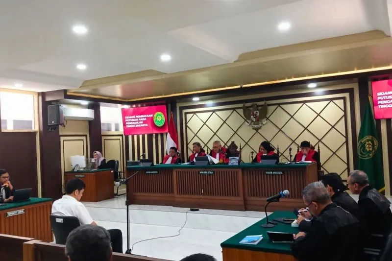 Pemilik manfaat PT Navigator Khatulistiwa Muhammad Kerry Adrianto Riza 
