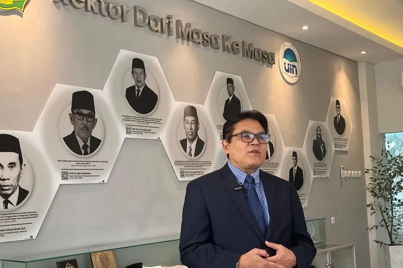 Rektor UIN Syarif Hidayatullah Jakarta Asep Saepudin Jahar