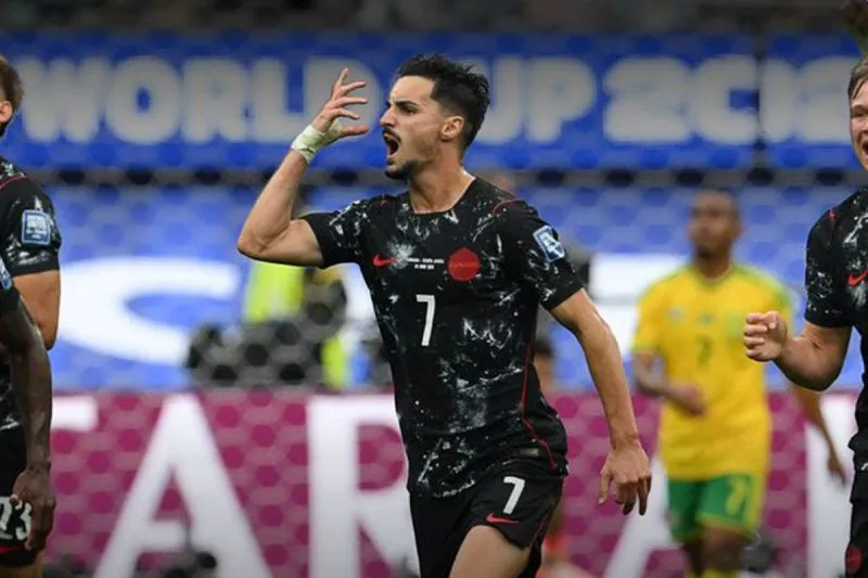 Pemain timnas Kanada Stephen Eustaquio 