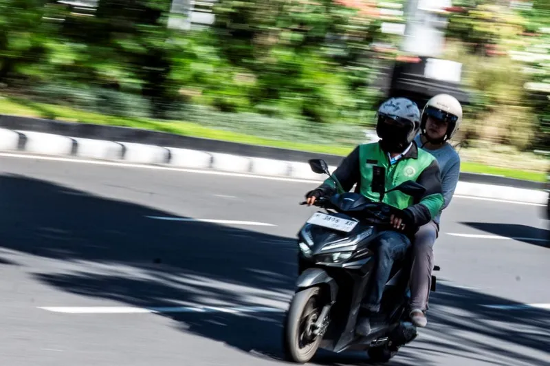 antarafoto-regulasi-pembatasan-komisi-ojek-daring-1782739023-1