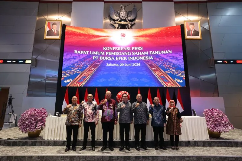 Jajaran direksi PT Bursa Efek Indonesia (BEI)