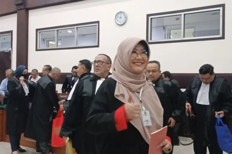 Tifauzia Tyassuma (Dokter Tifa) usai sidang perdana 