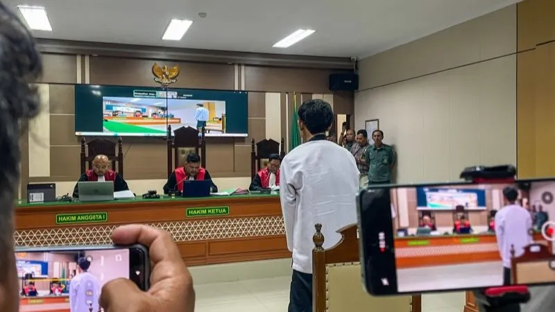 Terdakwa kasus pembunuhan lima orang dalam satu keluarga