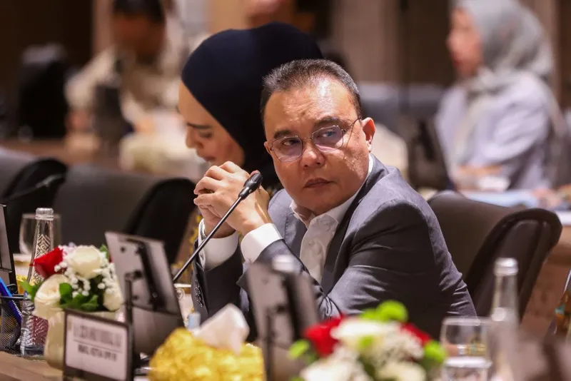 antarafoto-dpr-dan-pemerintah-finalisasi-perpres-ojol-1784797130-1