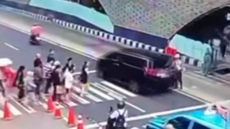 Tangkapan layar dari video viral di media sosial