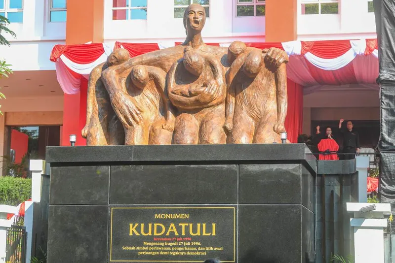 antarafoto-peresmian-monumen-kudatuli-1785158338-1