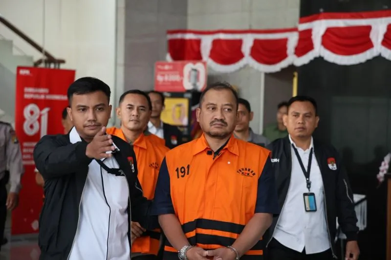 Bupati Pemalang Anom Widiyantoro