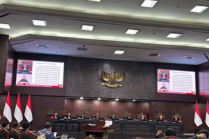 Mahkamah Konstitusi